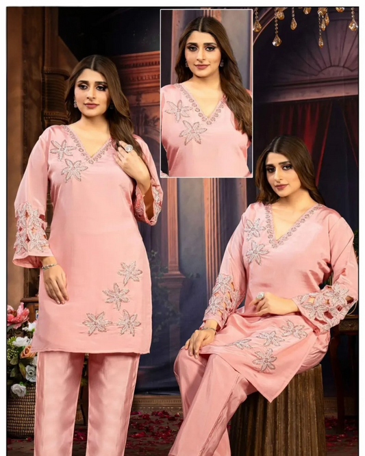 Pink 2-piece coord set with elegant embroidery